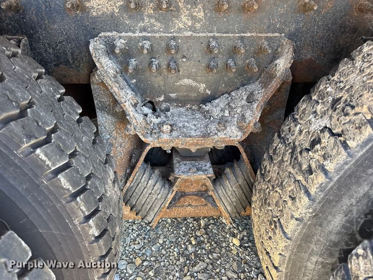 image for item DO2298 2011 International 7500 WorkStar dump truck