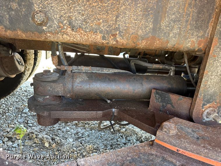 image for item DO2298 2011 International 7500 WorkStar dump truck