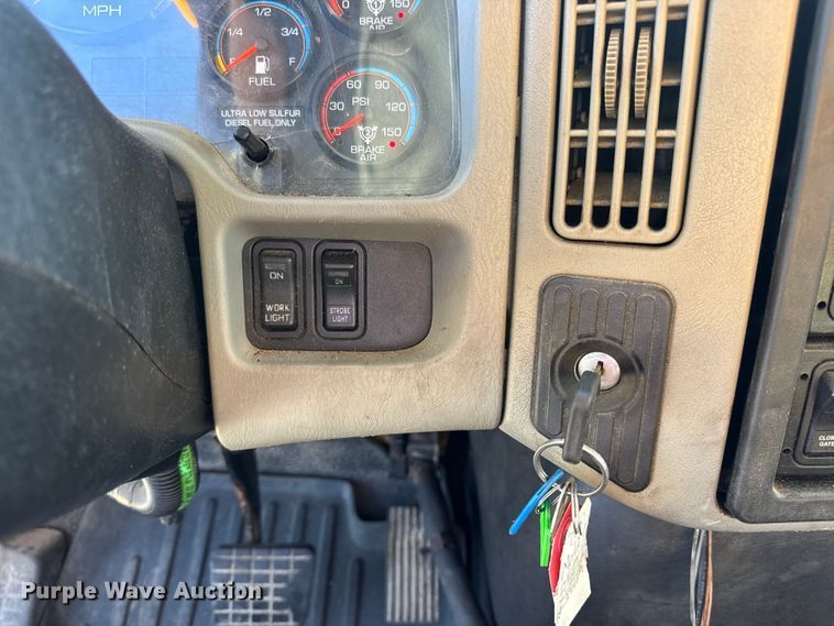 image for item DO2298 2011 International 7500 WorkStar dump truck