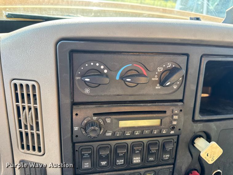 image for item DO2298 2011 International 7500 WorkStar dump truck