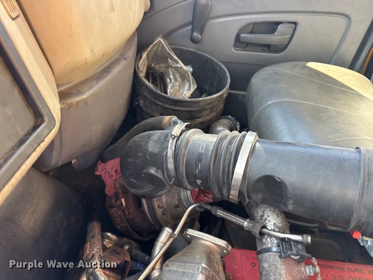 image for item DO2298 2011 International 7500 WorkStar dump truck