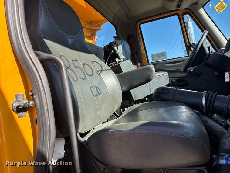 image for item DO2298 2011 International 7500 WorkStar dump truck