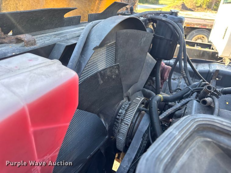 image for item DO2298 2011 International 7500 WorkStar dump truck