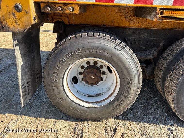 image for item DO2298 2011 International 7500 WorkStar dump truck