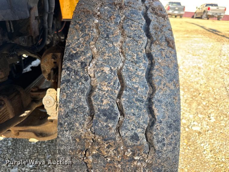 image for item DO2298 2011 International 7500 WorkStar dump truck