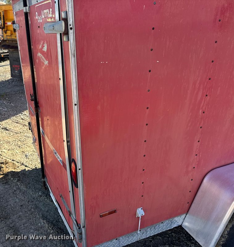 image for item DO2299 1999 Doolittle enclosed cargo trailer