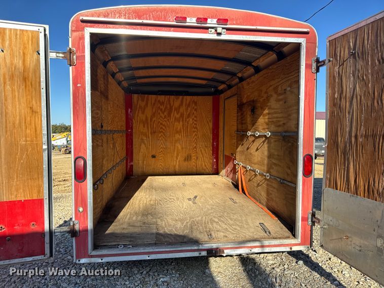 image for item DO2299 1999 Doolittle enclosed cargo trailer