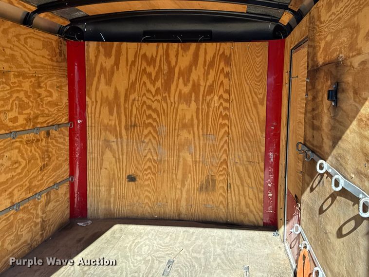 image for item DO2299 1999 Doolittle enclosed cargo trailer