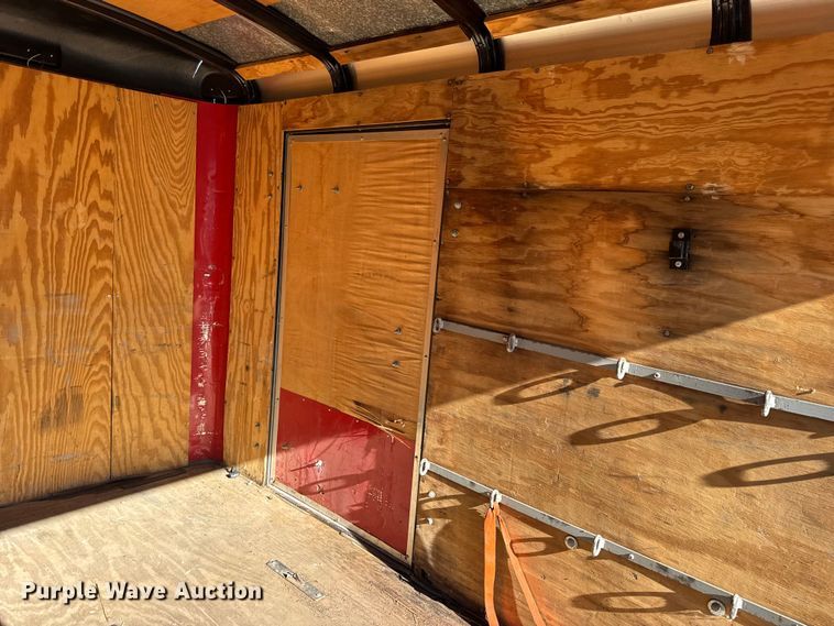 image for item DO2299 1999 Doolittle enclosed cargo trailer