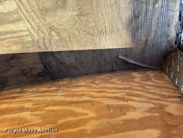 image for item DO2299 1999 Doolittle enclosed cargo trailer