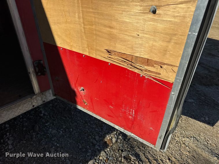 image for item DO2299 1999 Doolittle enclosed cargo trailer