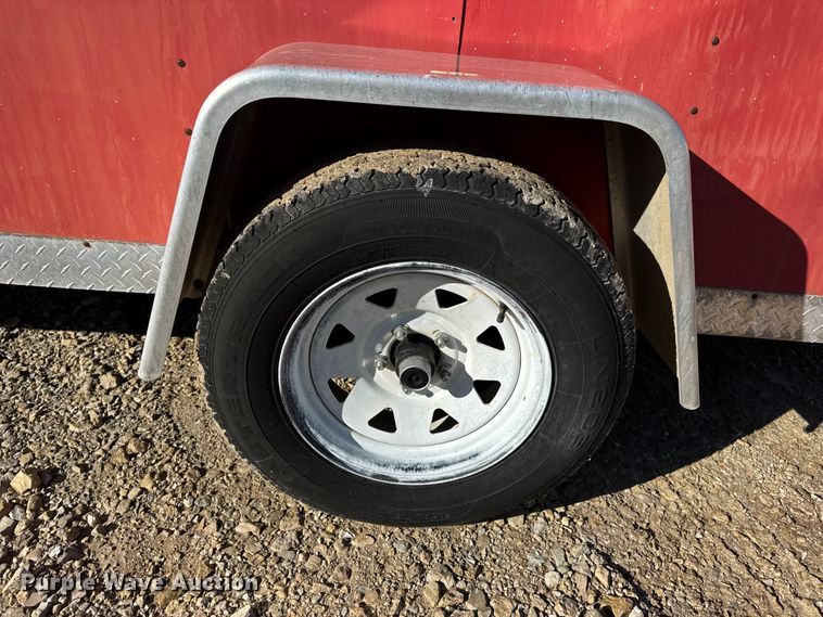 image for item DO2299 1999 Doolittle enclosed cargo trailer