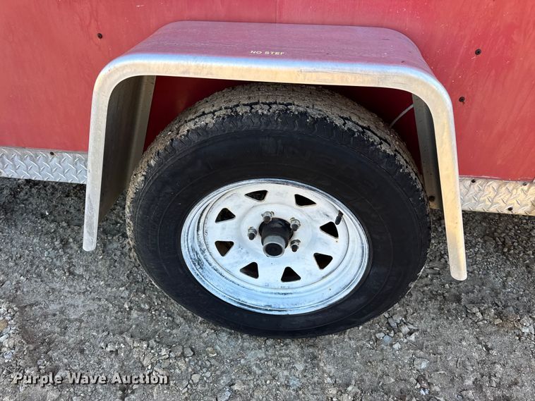 image for item DO2299 1999 Doolittle enclosed cargo trailer