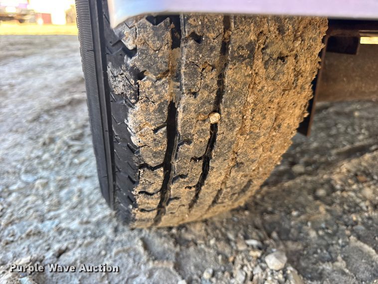 image for item DO2299 1999 Doolittle enclosed cargo trailer