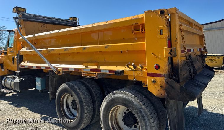 image for item DO2300 2010 International 7400 WorkStar dump truck