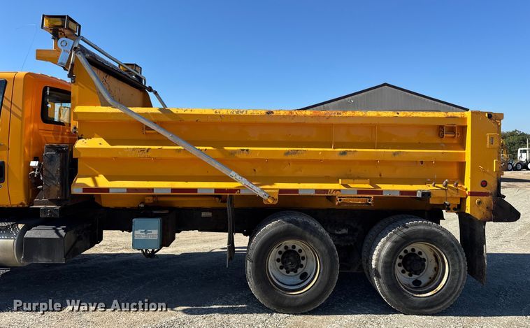 image for item DO2300 2010 International 7400 WorkStar dump truck