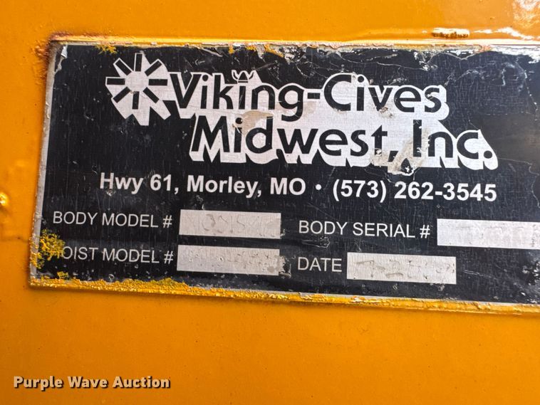 image for item DO2300 2010 International 7400 WorkStar dump truck