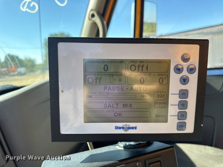 image for item DO2300 2010 International 7400 WorkStar dump truck