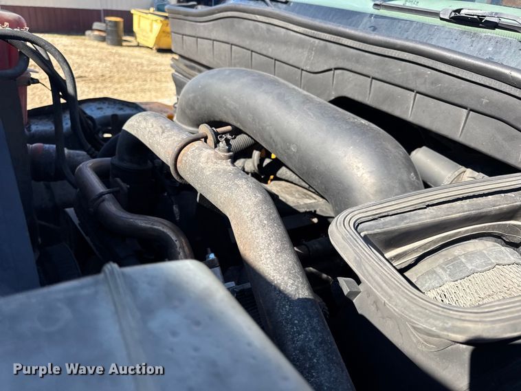 image for item DO2300 2010 International 7400 WorkStar dump truck