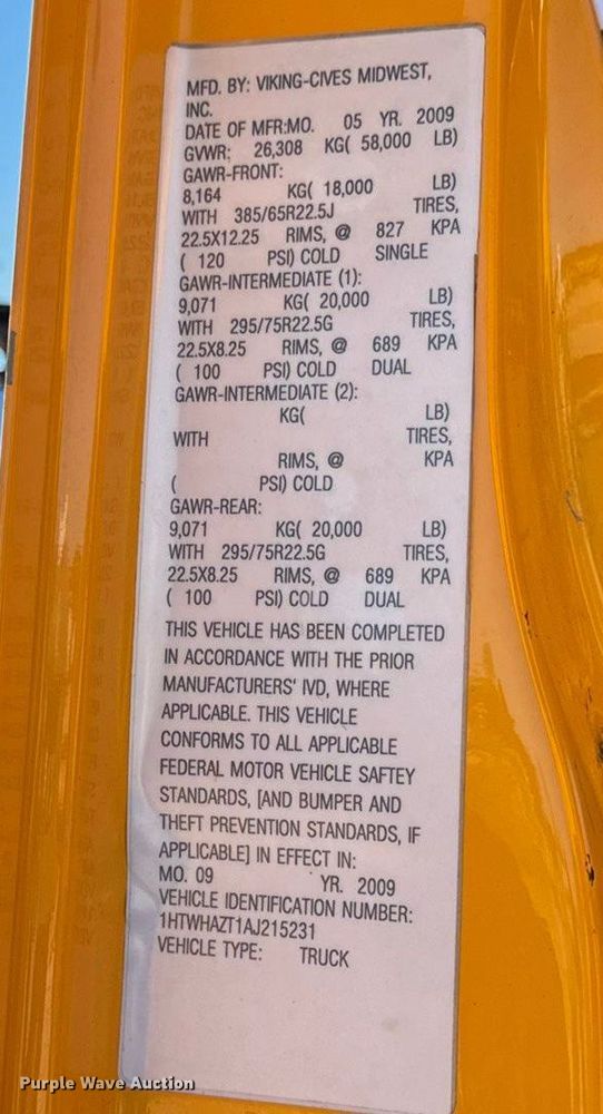 image for item DO2300 2010 International 7400 WorkStar dump truck