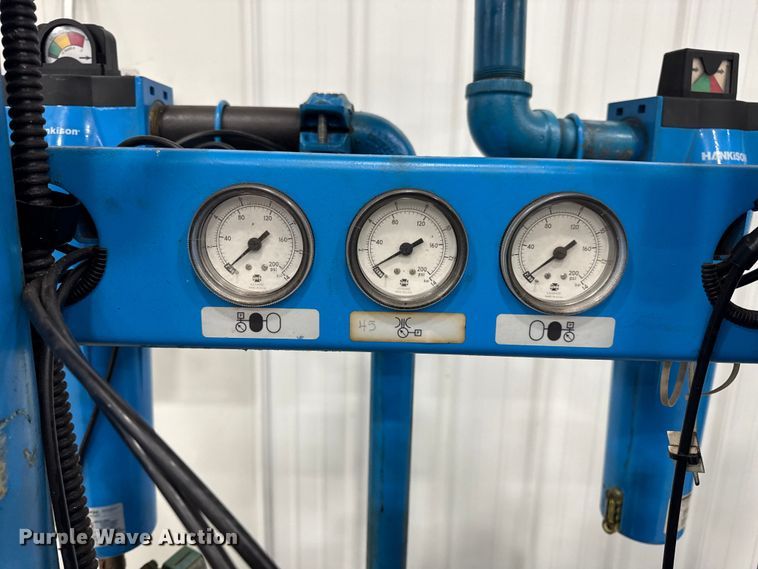 image for item DO2306 (2) Hankison International DH-165 air dryers