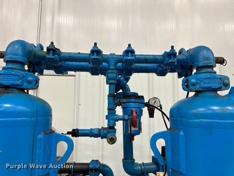 image for item DO2306 (2) Hankison International DH-165 air dryers