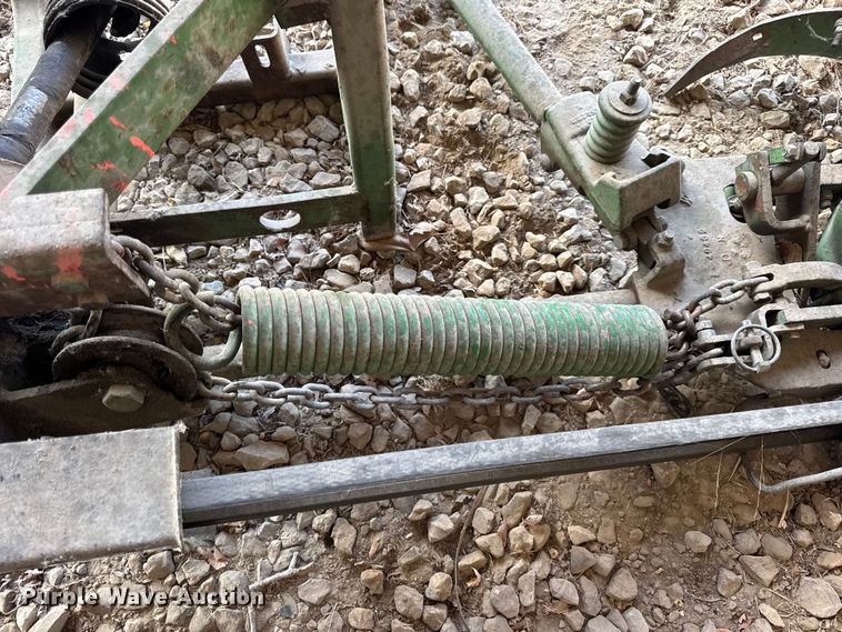 image for item DO2363 John Deere 350 sickle mower