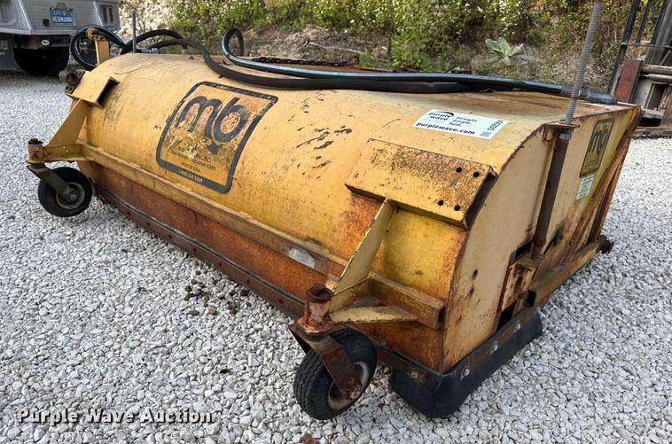 image for item DO2364 MB LB skid steer sweeper
