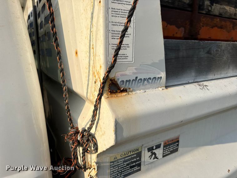 image for item DO2365 2008 Ford F550 dump truck