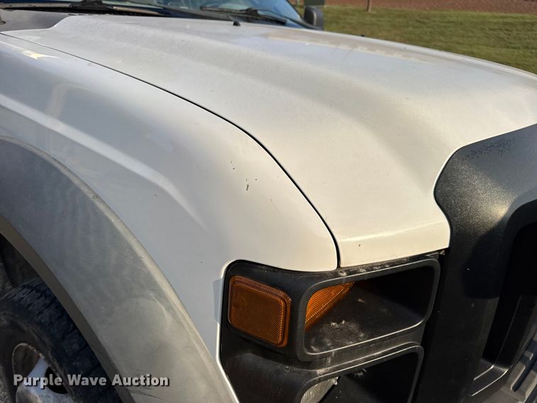 image for item DO2365 2008 Ford F550 dump truck