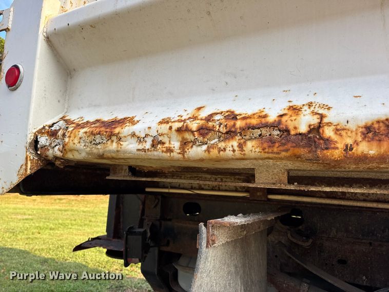 image for item DO2365 2008 Ford F550 dump truck