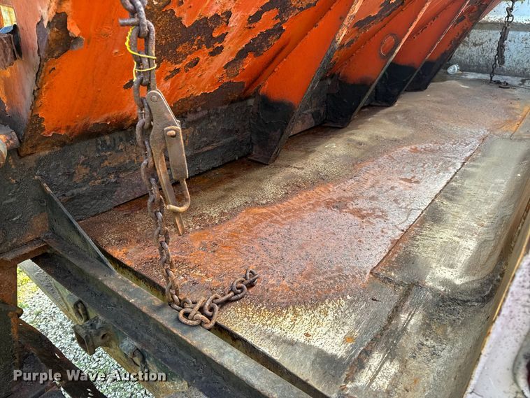 image for item DO2365 2008 Ford F550 dump truck