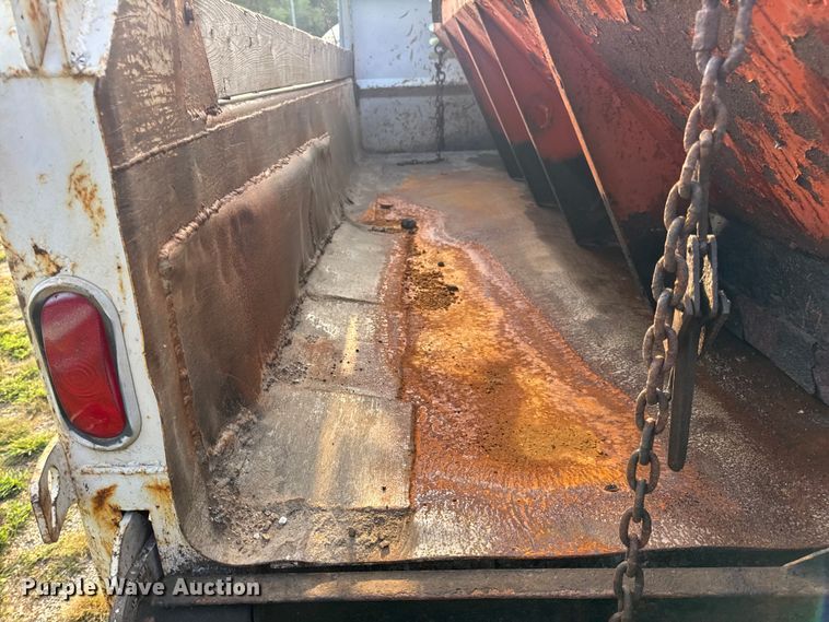 image for item DO2365 2008 Ford F550 dump truck