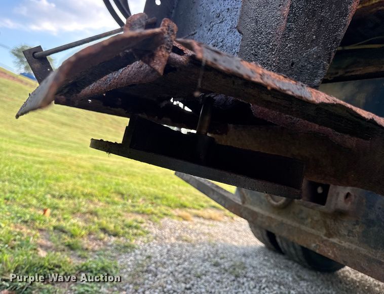 image for item DO2365 2008 Ford F550 dump truck