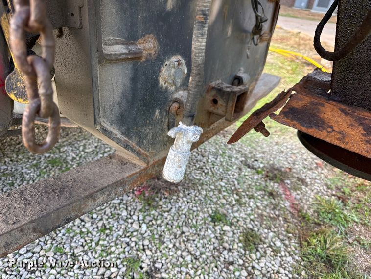 image for item DO2365 2008 Ford F550 dump truck