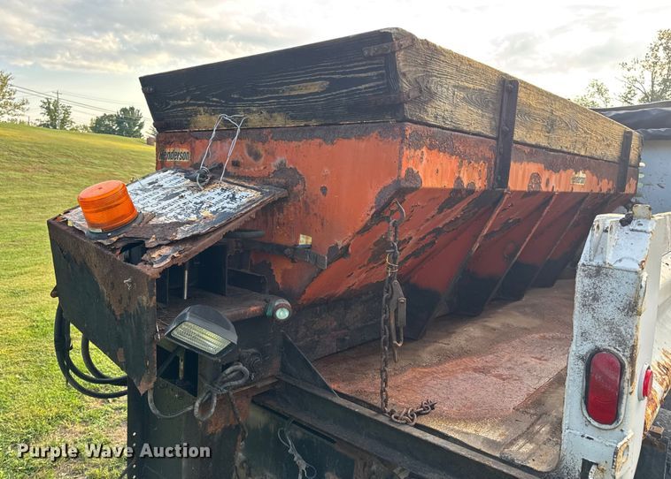 image for item DO2365 2008 Ford F550 dump truck