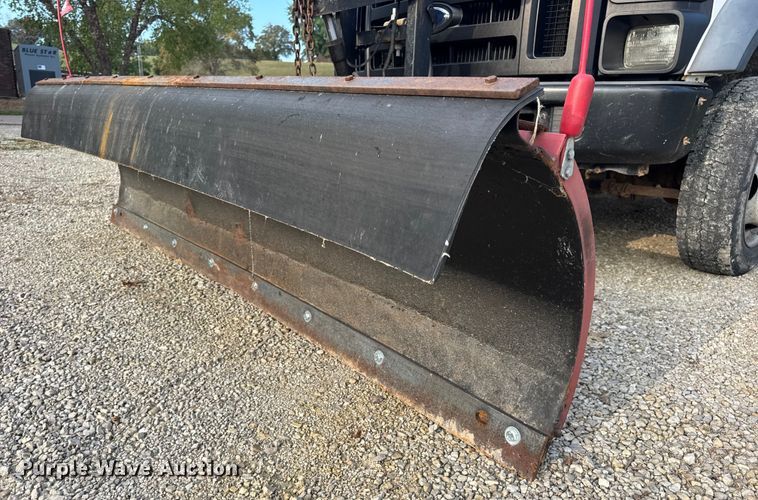 image for item DO2365 2008 Ford F550 dump truck