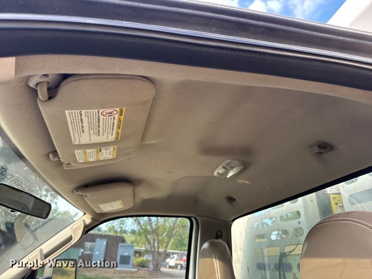 image for item DO2365 2008 Ford F550 dump truck