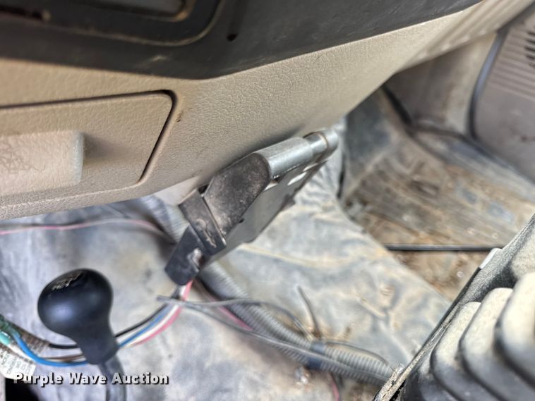 image for item DO2365 2008 Ford F550 dump truck