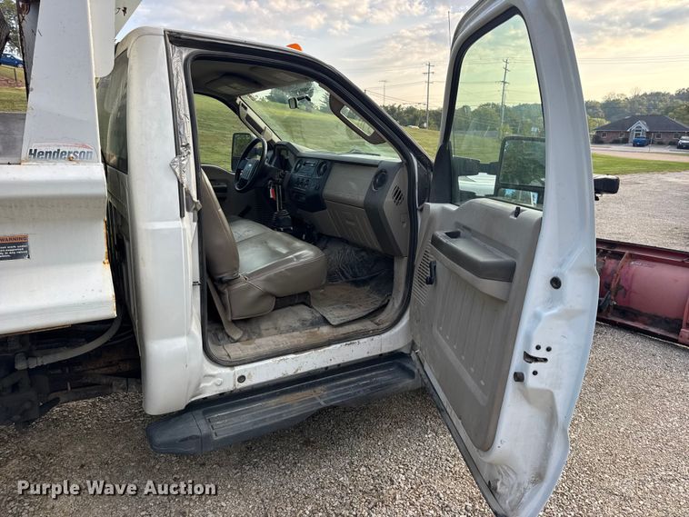 image for item DO2365 2008 Ford F550 dump truck