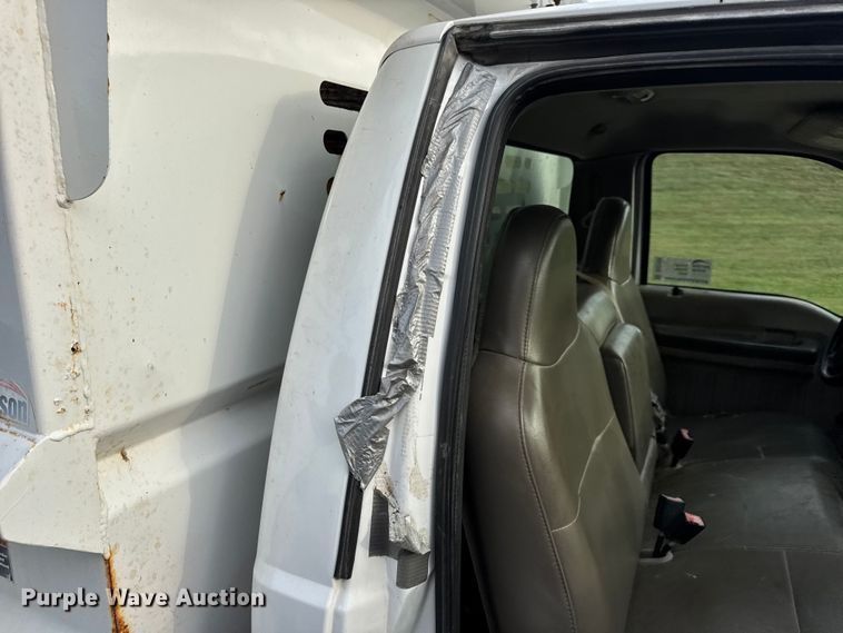 image for item DO2365 2008 Ford F550 dump truck