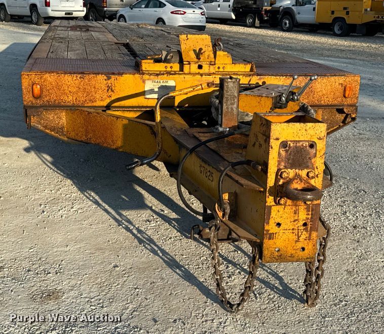 image for item DO2369 1992 Trail-Eze PLP20T31 tilt deck equipment trailer