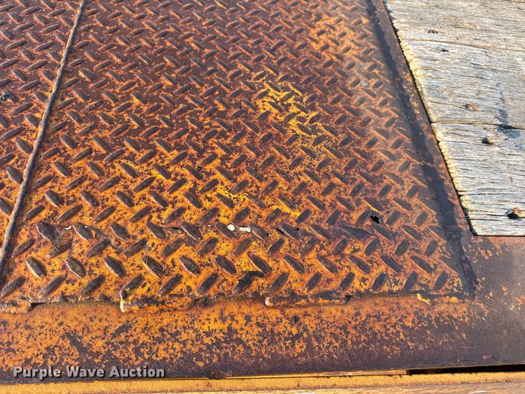 image for item DO2369 1992 Trail-Eze PLP20T31 tilt deck equipment trailer