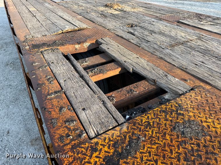 image for item DO2369 1992 Trail-Eze PLP20T31 tilt deck equipment trailer