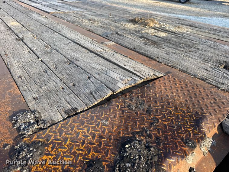 image for item DO2369 1992 Trail-Eze PLP20T31 tilt deck equipment trailer