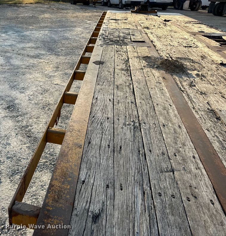 image for item DO2369 1992 Trail-Eze PLP20T31 tilt deck equipment trailer