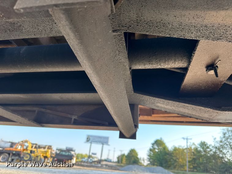 image for item DO2369 1992 Trail-Eze PLP20T31 tilt deck equipment trailer