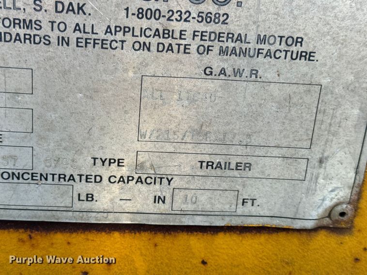 image for item DO2369 1992 Trail-Eze PLP20T31 tilt deck equipment trailer