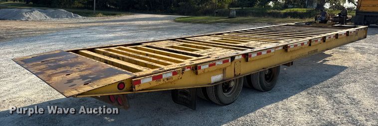 image for item DO2370 1996 Landoll tilt deck equipment trailer