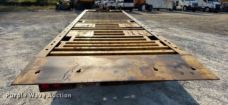 image for item DO2370 1996 Landoll tilt deck equipment trailer